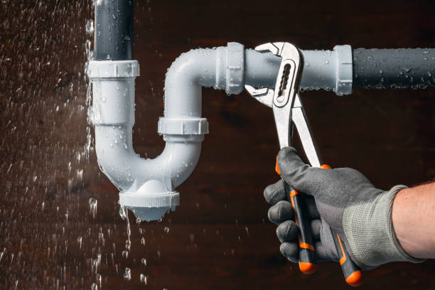 Professional Gas Line Repair technician working in Bangor, WI